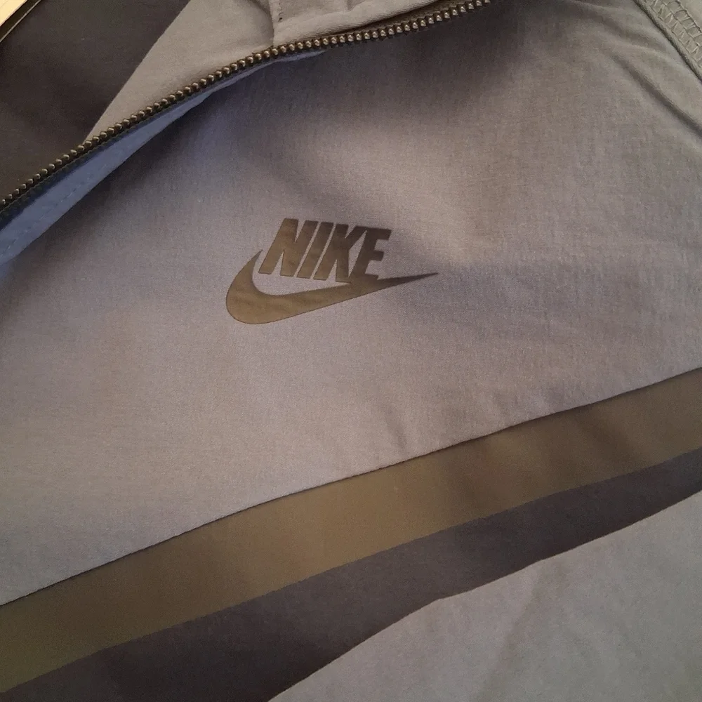 Nike this appears